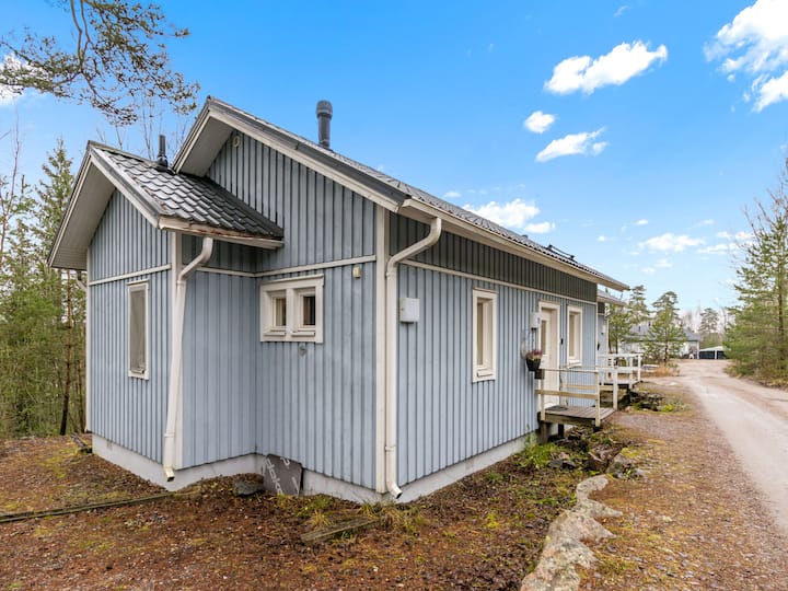 Korpilammenhuvilat 7b By Interhome - Espoo