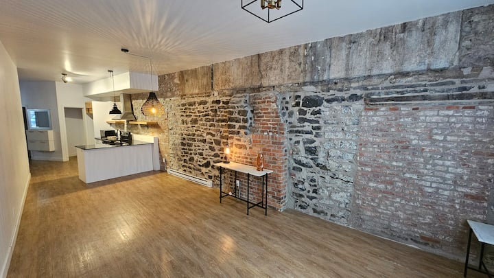 Vieux-quebec - Logement 5-1/2 - 31 Nuits Et Plus - Québec, QC