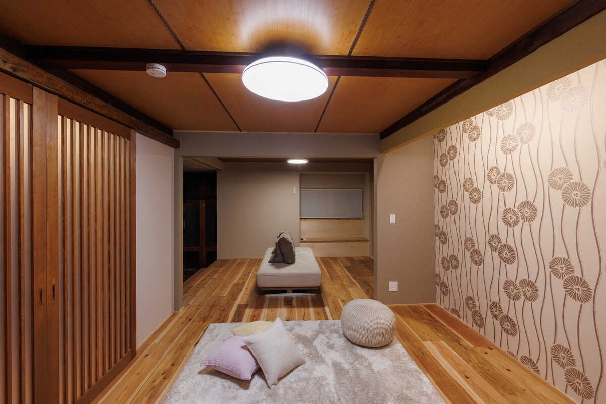 【chaa_room♡只今お休み中】 Newly Opened] Renovated Japanese-style house / Nishi Chaya 1