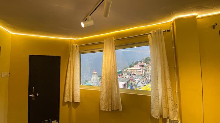 Vaikunth Homestay - 2 Bhk Floor - Joshimath