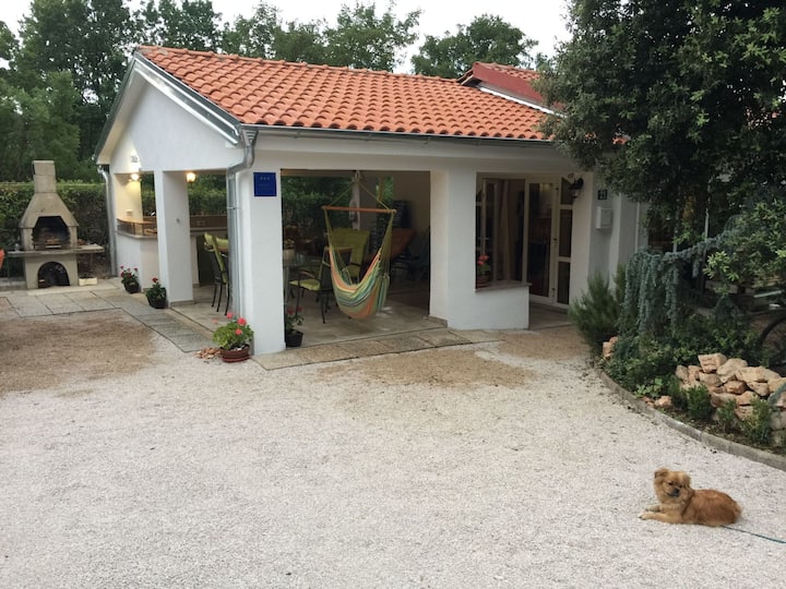 Gemütliches Ferienhaus In Pinezići Mit Großer Te - Krk