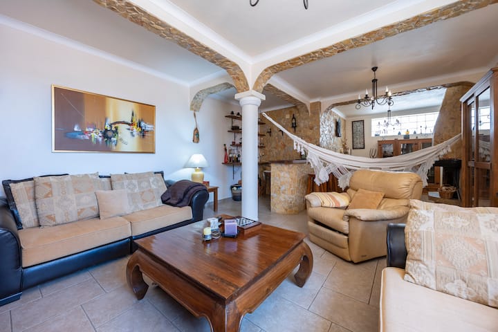 Traditional Portuguese House In Budens With Annex - Vila do Bispo