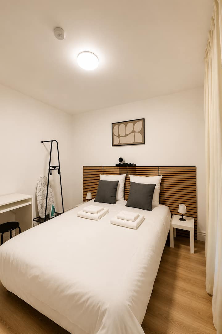 Hôtel De La Gare - Chambre 8 - Paris