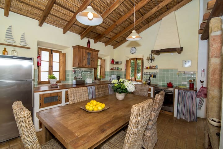 Casa Do Medronho - 3 Beds, 1 Bath, Sleeps 6 - 法魯