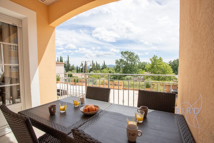 Superbe 3 Pièces Climatisé Avec Terrasse & Piscine - Fayence