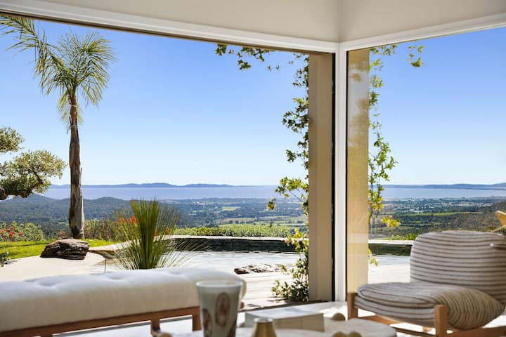 Villa De Rêve Climatisée Avec Piscine Lagon Et Vue - La Londe-les-Maures