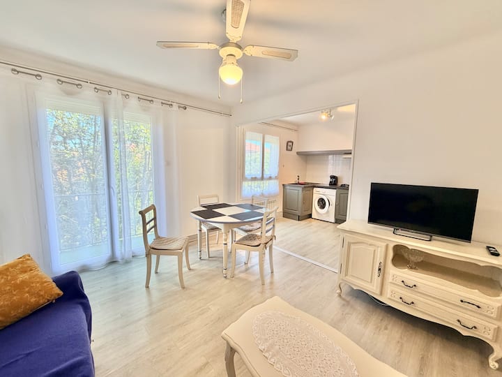 Appartement 2 Pièces Avec Balcon à Perpignan - ペルピニャン