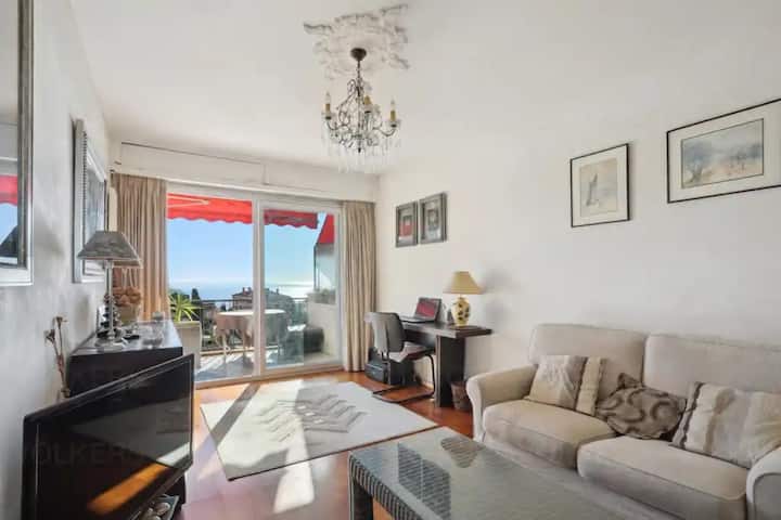 Tres Bon Rapport Qualité Prix - Grand  1-bed Apt - Villefranche-sur-Mer