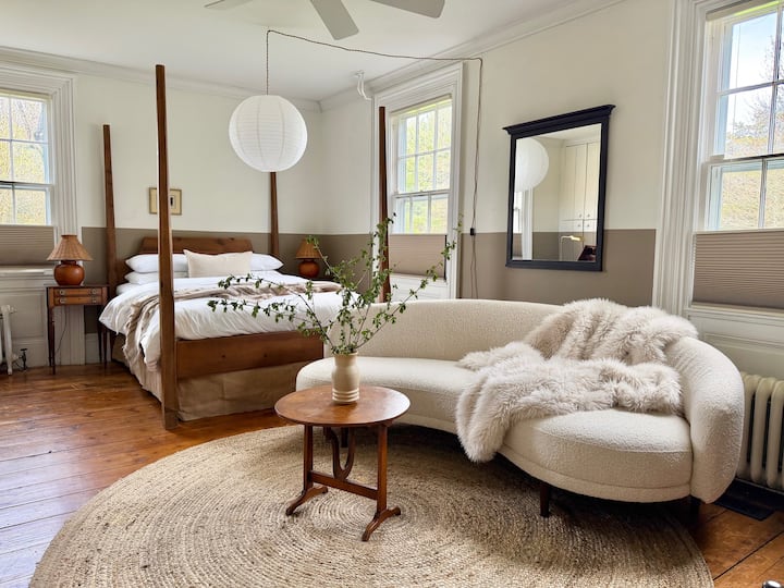 The Suite At Ten Barn Farm + Sunday Brunch - 갠트