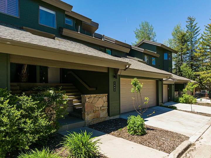 Luxurious Deer Valley Townhome For 9! - Park City, UT