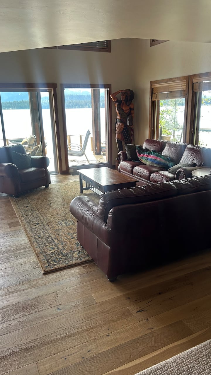 Paradise On Payette! Private Dock, Hot Tub, Sauna - McCall, ID
