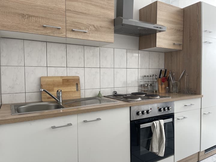 Modernes City-apartment Für 2–4 Personen - Laatzen