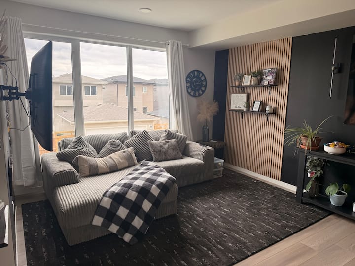 Beautiful Townhouse - Spruce Grove