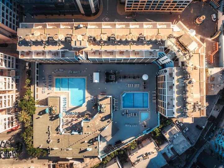 Point Block Studio Apartments 170 - Malta