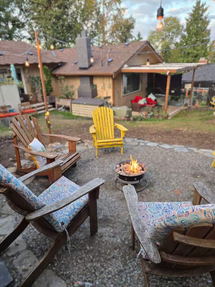 Relaxing Retreat + Ev Charger - 5min To Airport - 塔克維拉