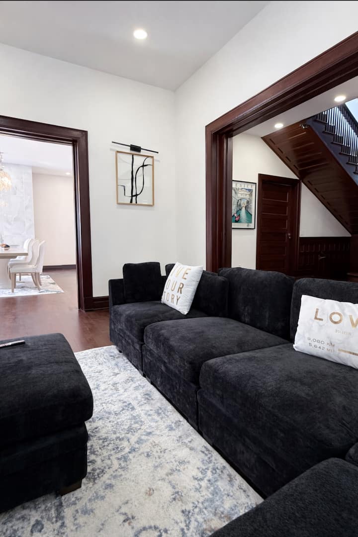 Luxe Historic Brunswick Stay Near St. Simons - Brunswick, GA