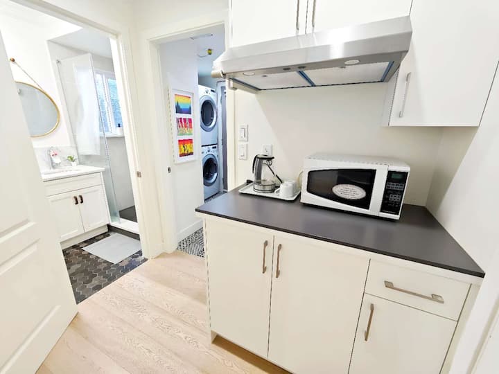Warm And Cozy Studio Near To Ironwood Plaza. - 列治文