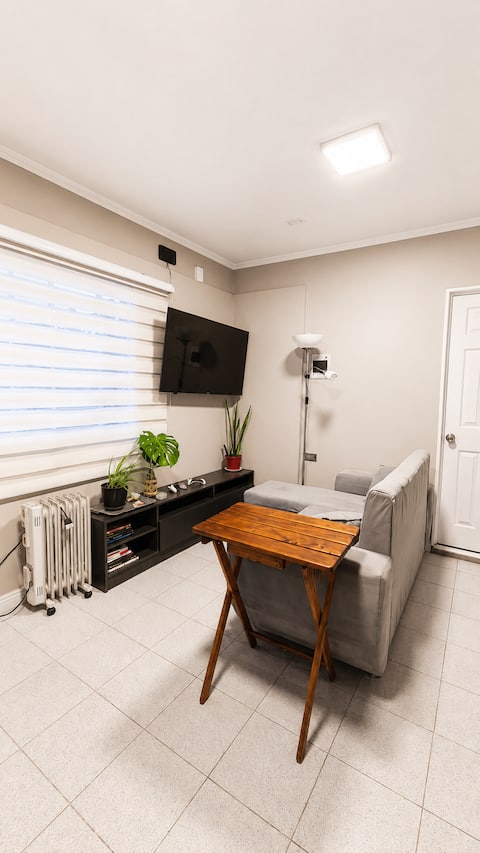 Top Airbnb: Cozy coastal getaway with ocean views and a fire pit in El Quisco