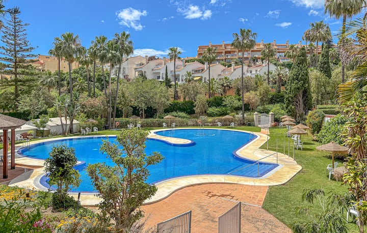1 Bedroom Pet Friendly Home In Benalmádena - 베날마데나