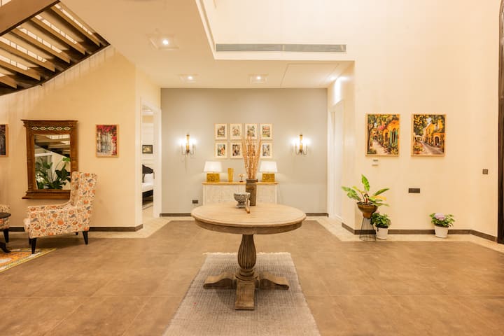 Living room 1 image 8
