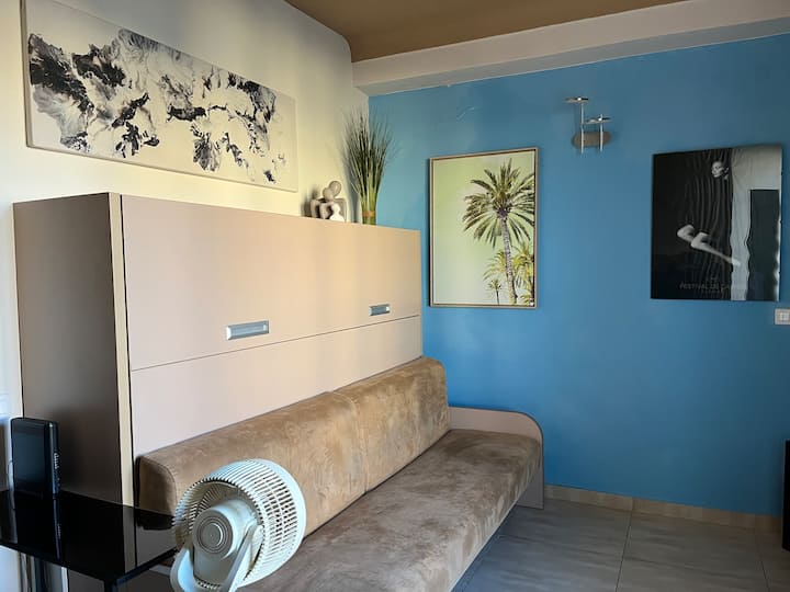 Studio Design Tout Confort (Hyper Centre-ville). - Nice