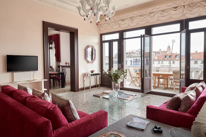 Venice Prestige - Celestina Apartment On The Grand - Venetië