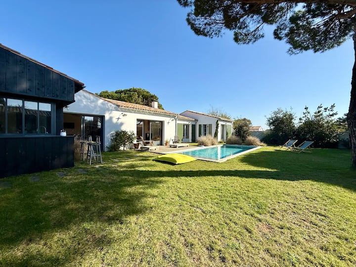Grande Villa Rétaise Avec Piscine - La Flotte