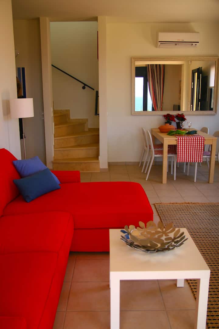 Villa B, Exclusive, 4br Seafront, Pool & Jetty - Cephalonia