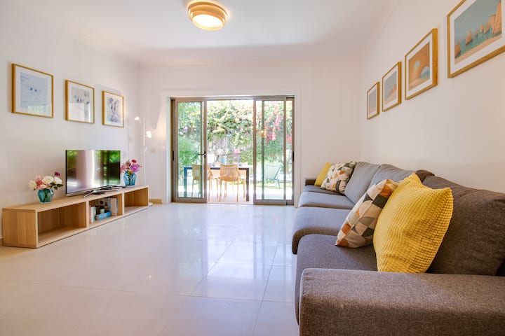 Stylish 2 Bd With Pool Wi-fi Ac Garage Beach 2km - Armação de Pêra