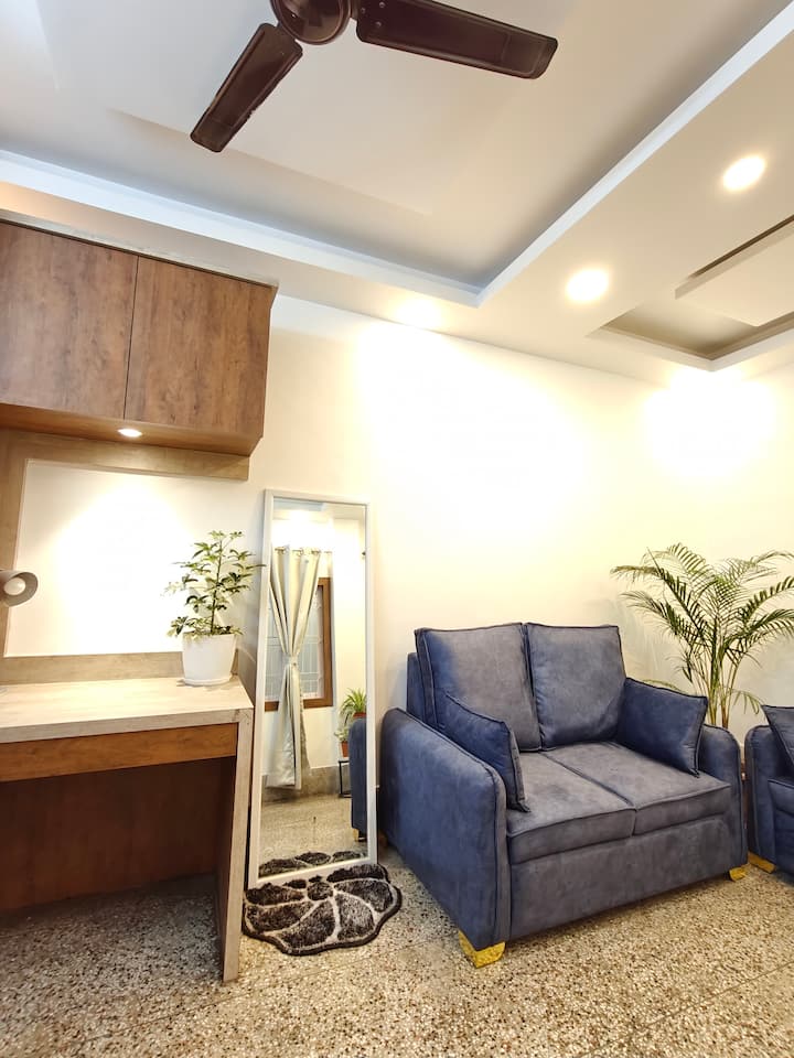 2 Bhk/ 1 A.c/free Parking Affordable Homora Unit 2 - Siliguri