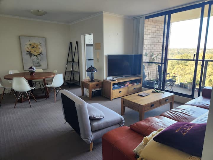 Family Friendly Apartment With Views - Hornsby
