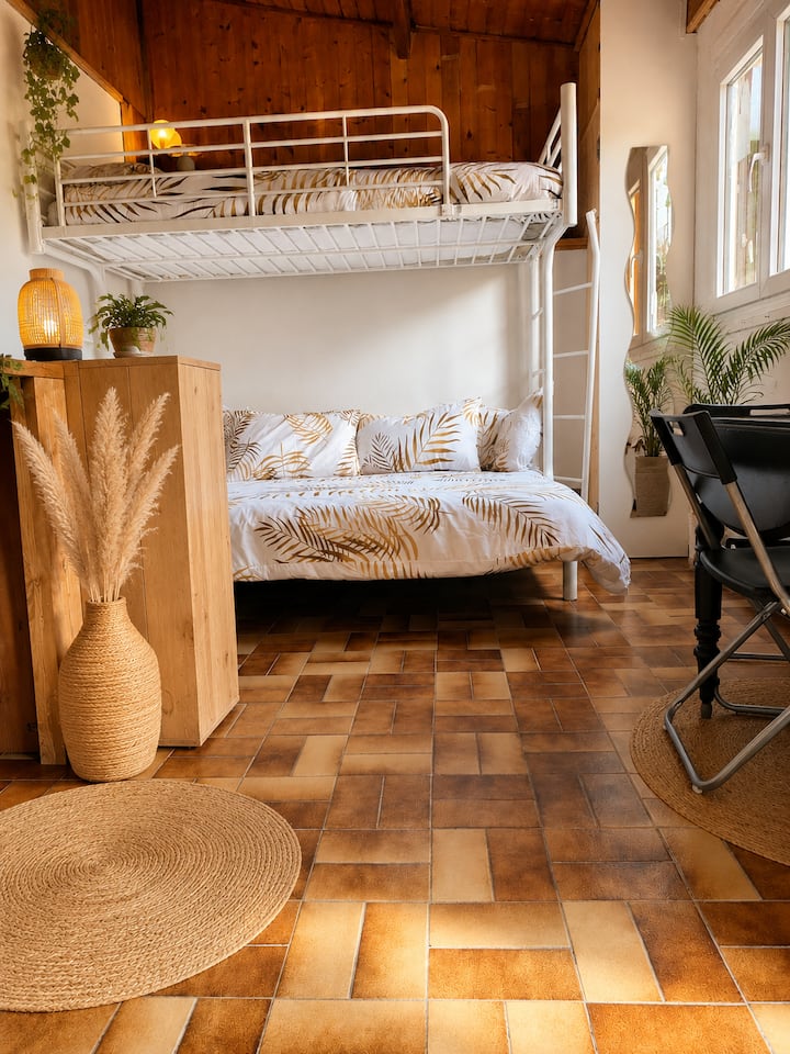 Escapade Romantique Avec Spa Et Soins Bien-être - Béziers