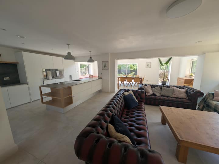 Spacious & Secluded Countryside Retreat - Dunstable