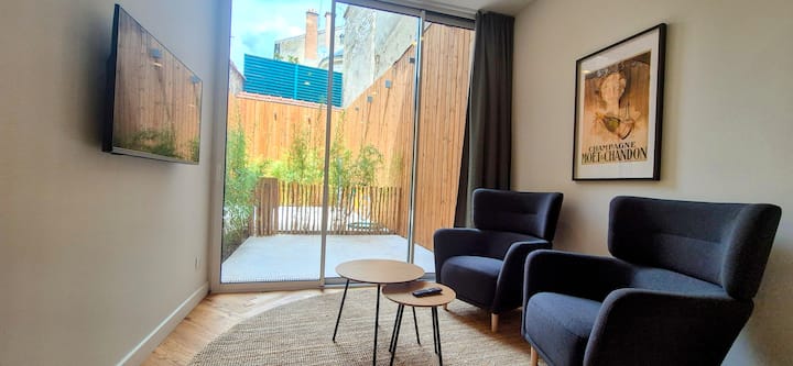 Le Jardin Rousseau Cour Privée Climatisé - Reims