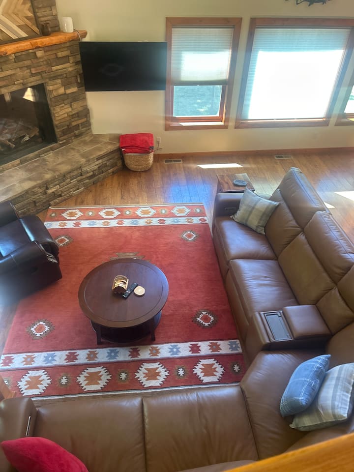 Cedar’s Fairway Lodge, Pets Ok, Clubhouse Access! - マッコール, ID