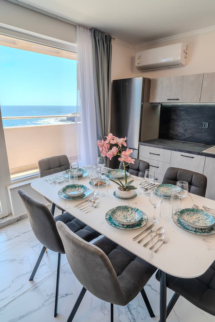 Infinity Sea Panorama Luxury Suite - Achtopol