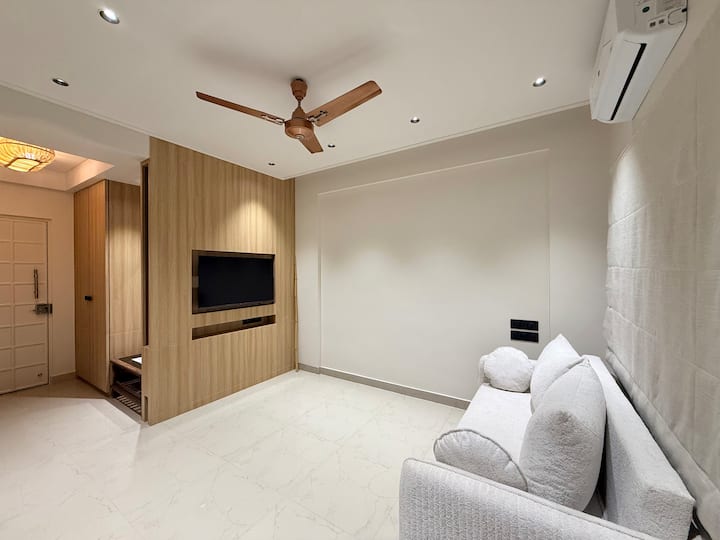 The Lila 
(Serene 1 Bhk With Private Garden) - Wai