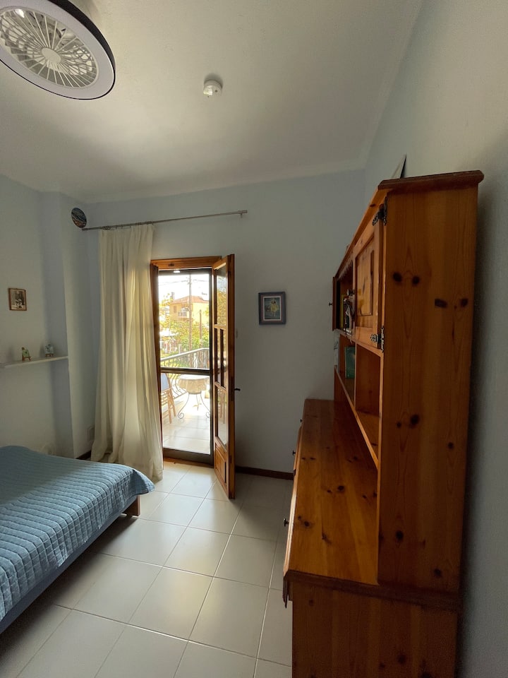 Dhomë gjumi 2