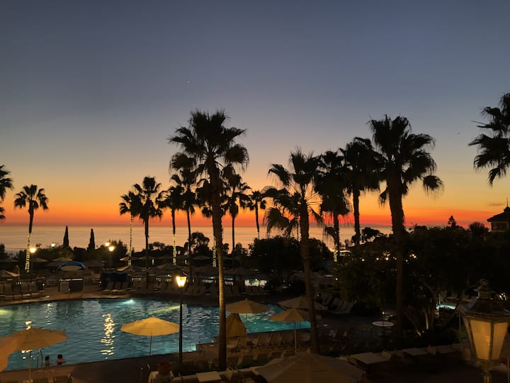 Apartment In Newport Beach - Newport