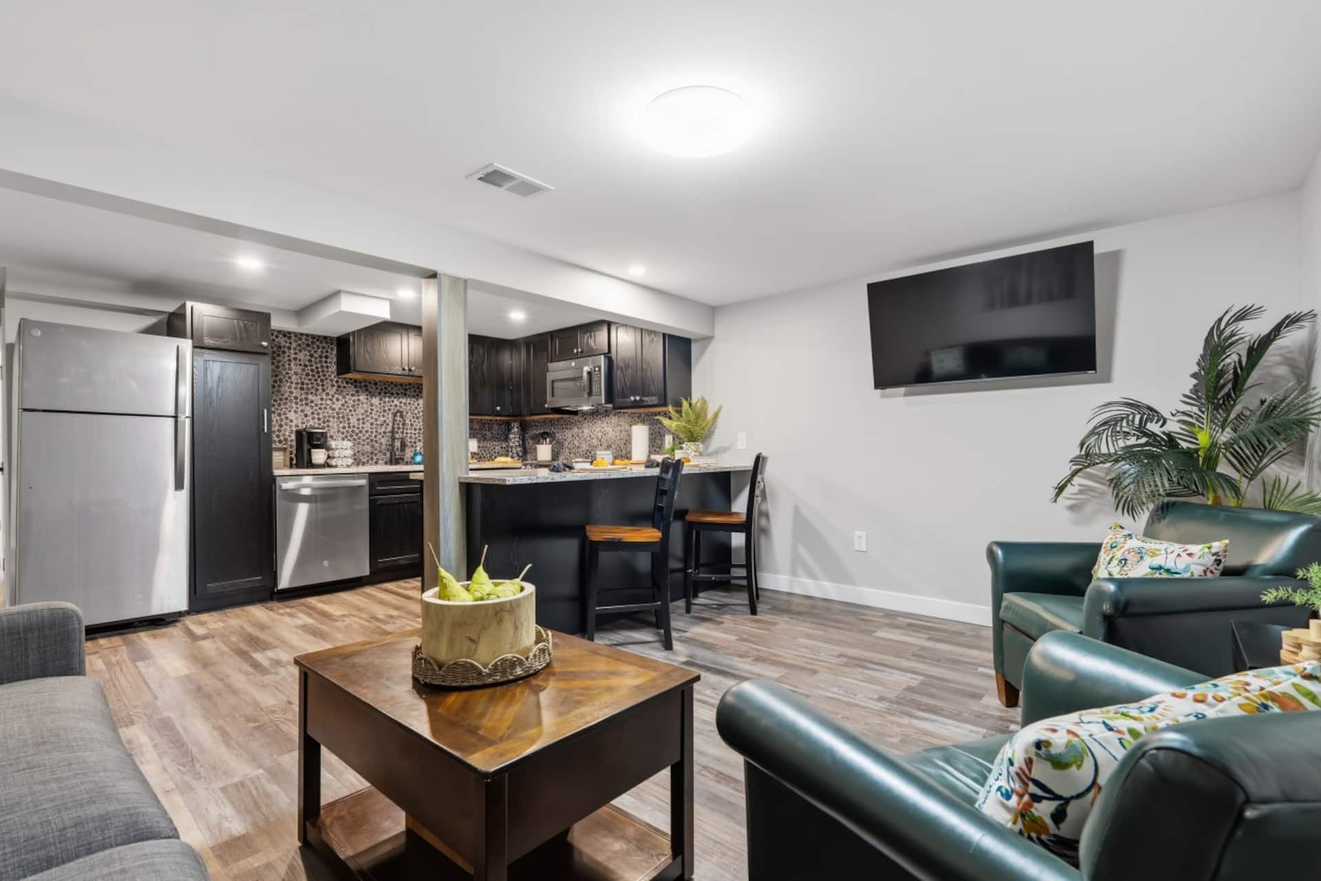 Modern Reynoldsburg Retreat Near Columbus