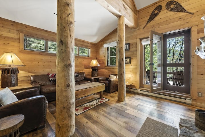 Mandan Upper 1 Bedroom Cottage, Wood Burning Firep - Emerald Lake, Provo