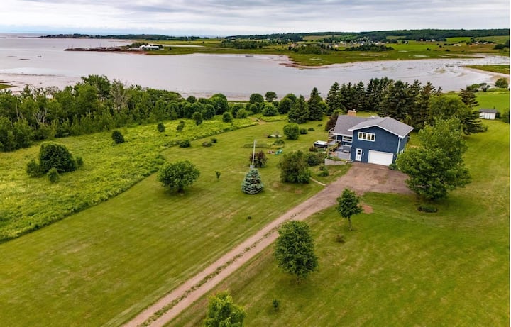 Broadlands Seabreeze Retreat - Prince Edward Island