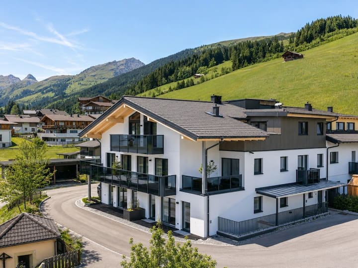 Charmant Logement Avec Un Véritable Flair Alpin - Saalbach-Hinterglemm