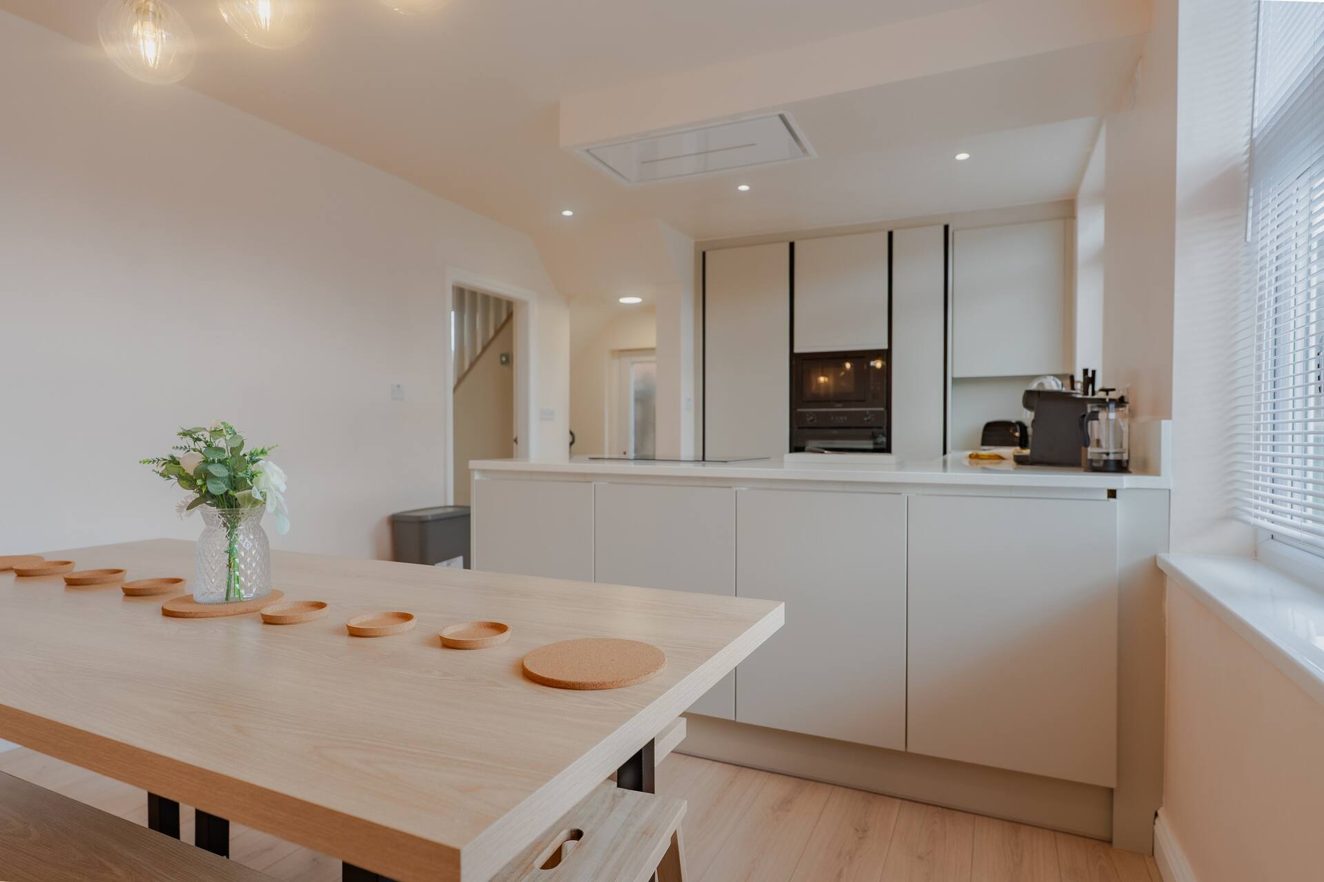 Fox Quarters - Modern Three-Bedroomed Family Home