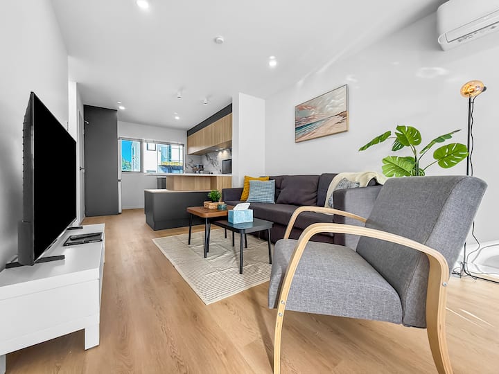 Waipuna Wish | New 3-bed Townhouse | Spacious Home - Auckland