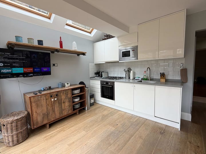 2-bedroom Garden Flat In Queen's Park - Notting Hill