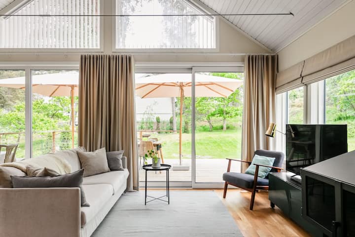 Stylish 3-bedroom Home By Forest & Swimming Spots - Suède