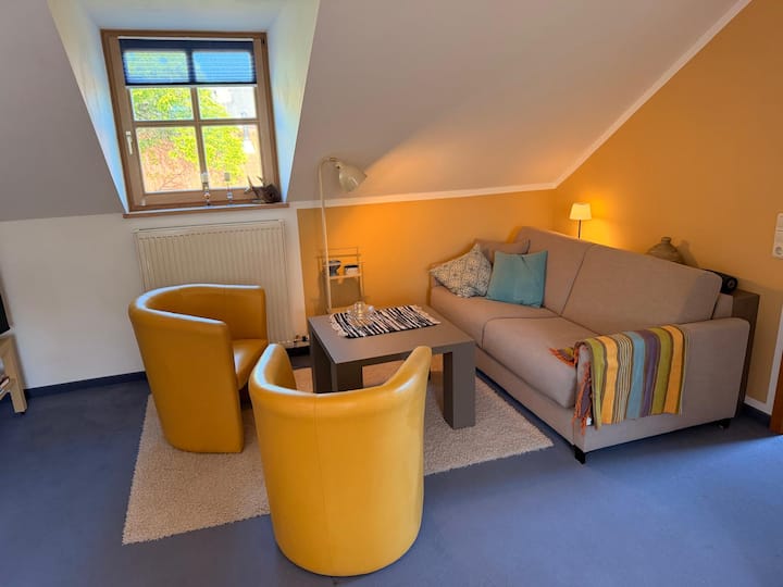 Einladende Dg-ferienwohnung Mitten Im 5-seen-land - Starnberg