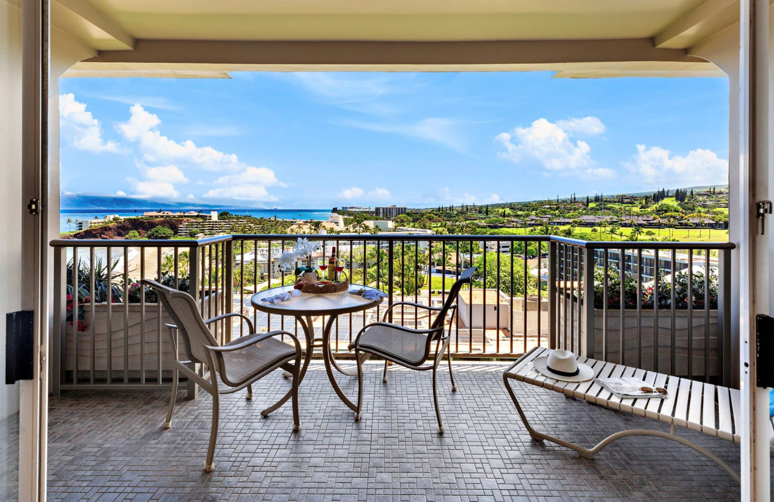 Condo in Lahaina · ★4.75 · 1 bedroom · 2 beds · 1 bath - Image 2