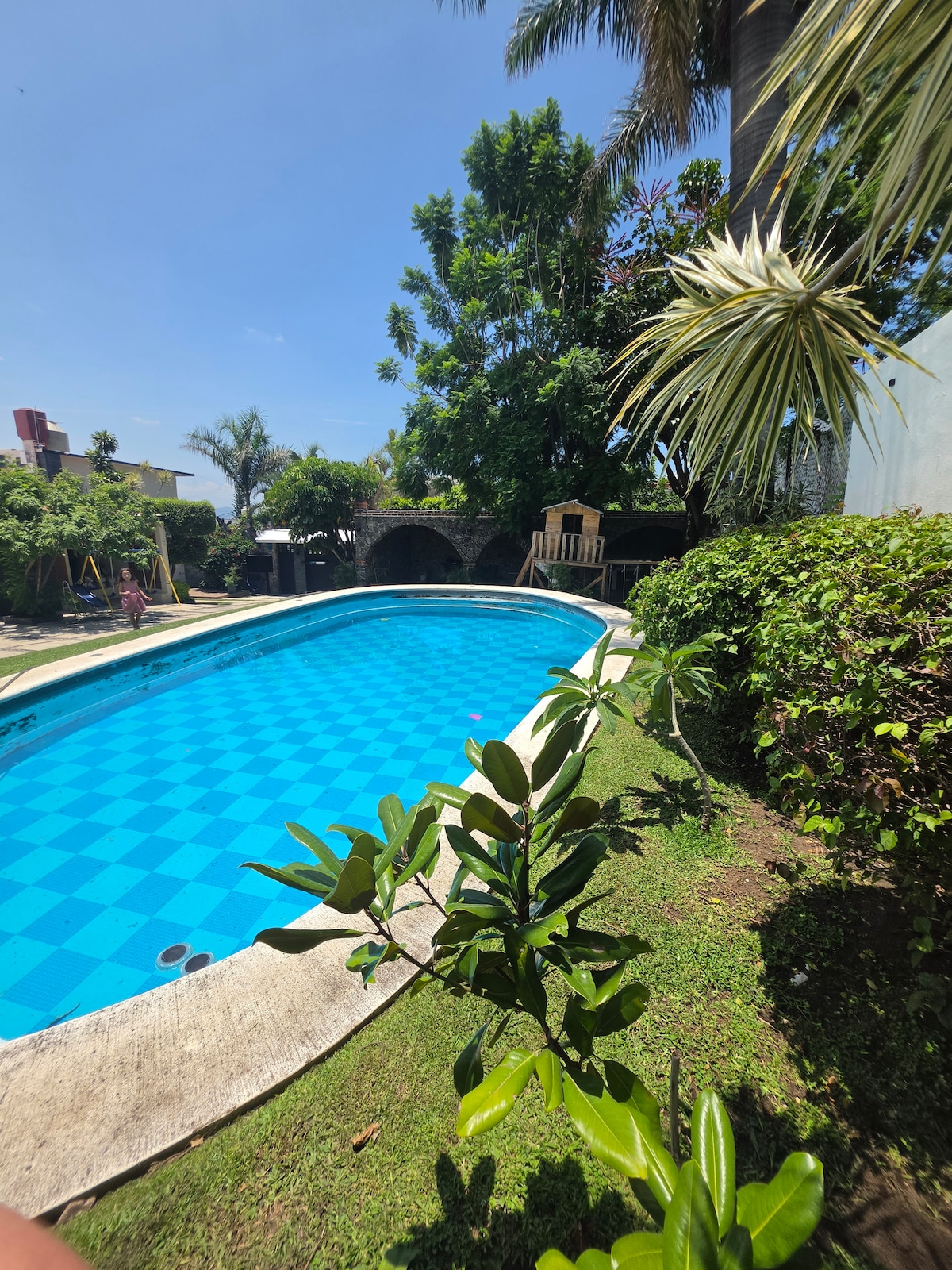 Loft moderno céntrico: Alberca, Jardín y Parking - Ocuilan